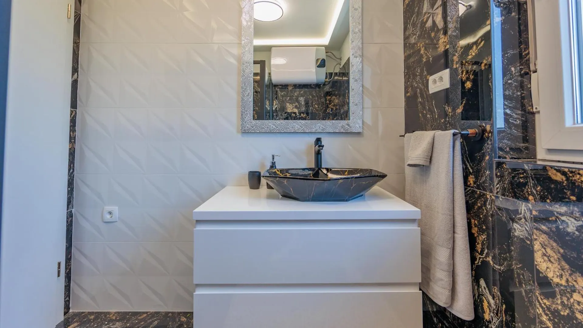 Holiday Home Solea With Pool Bibinje