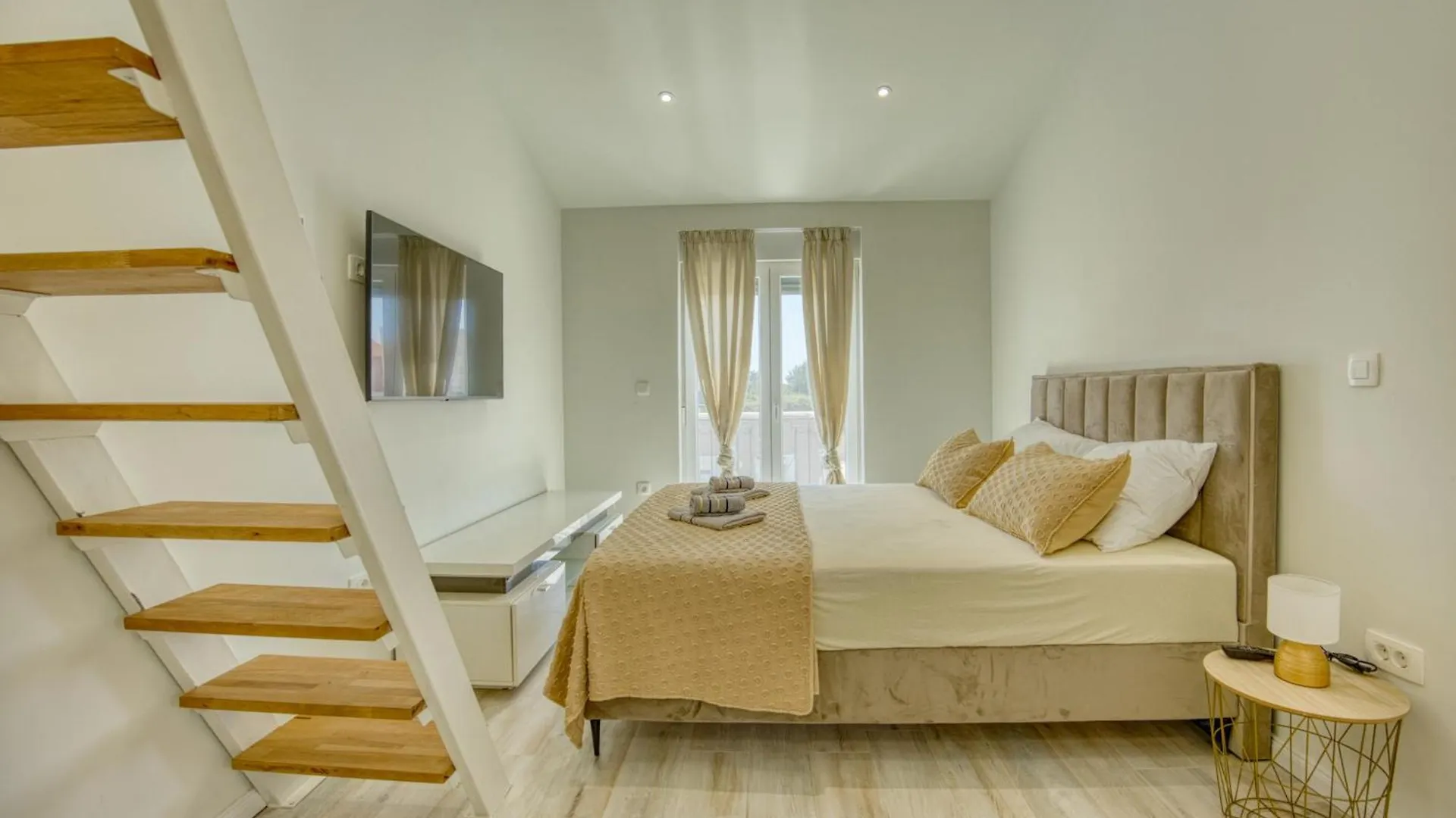 Holiday Home Solea With Pool Bibinje