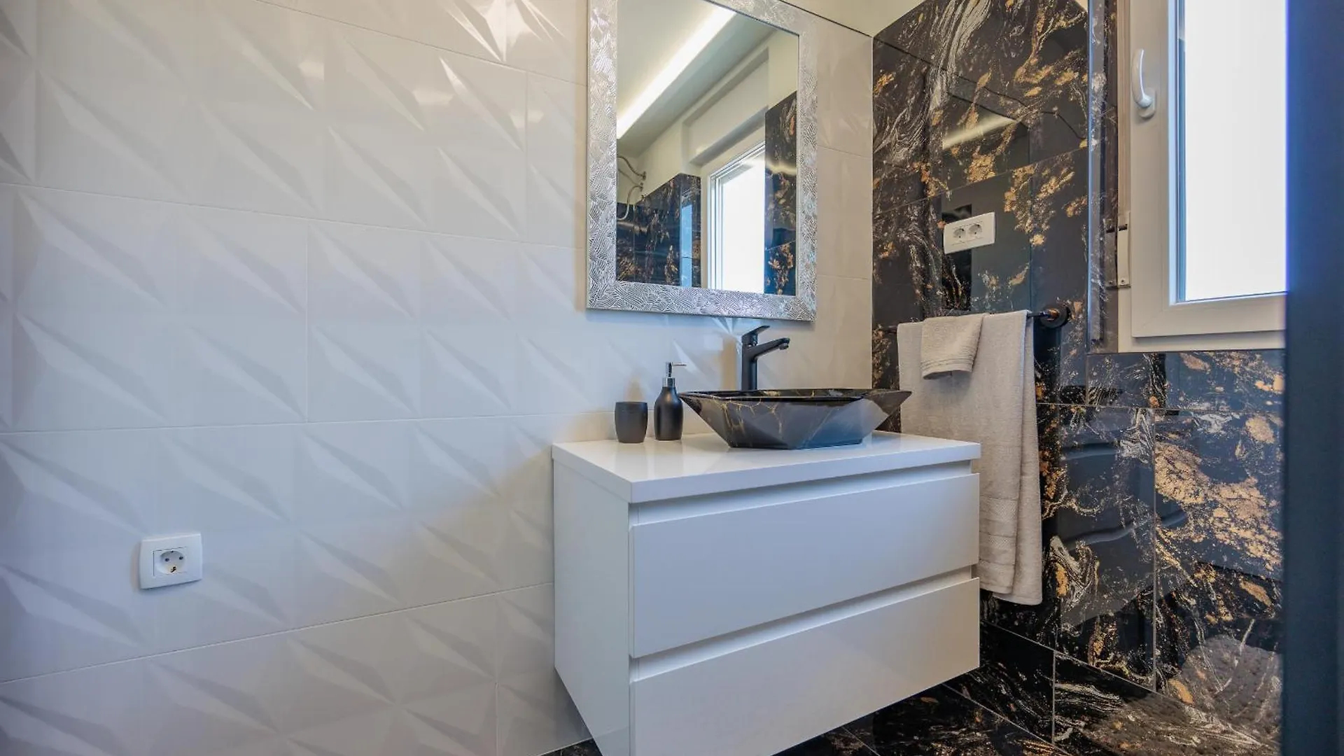 Holiday Home Solea With Pool Bibinje