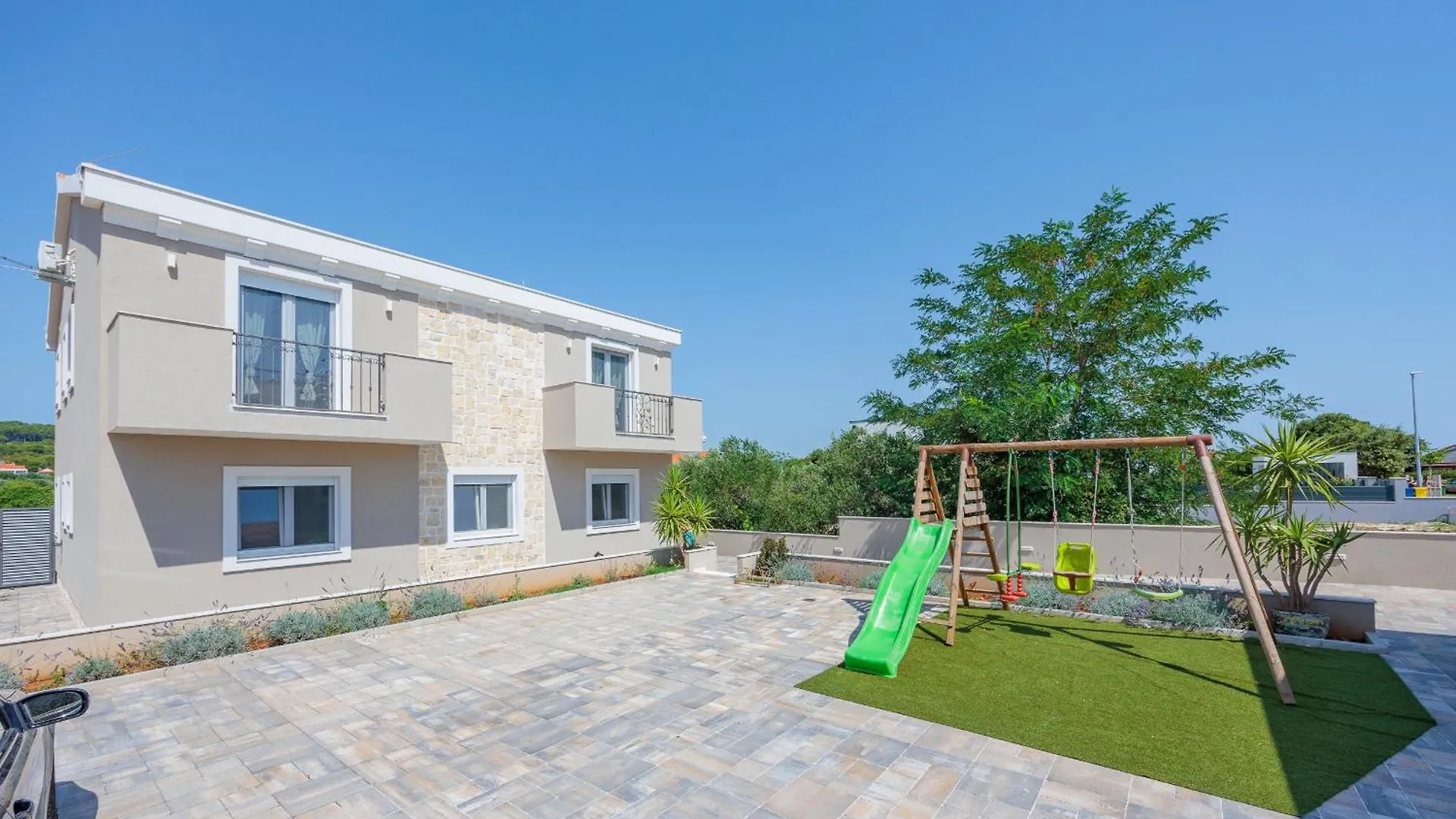Holiday Home Solea With Pool Bibinje